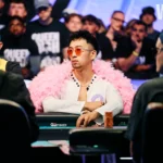 Brutale scoppio in runner-runner al tavolo finale del Main Event WSOP, Han Feng esce 5° con gli assi in mano!