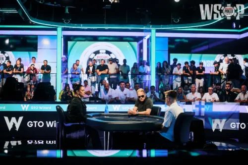 Come hanno pensato Lauri Saaskilahti e Lucas Jumalon nella mano che ha deciso il testa a testa del Main Event WSOP