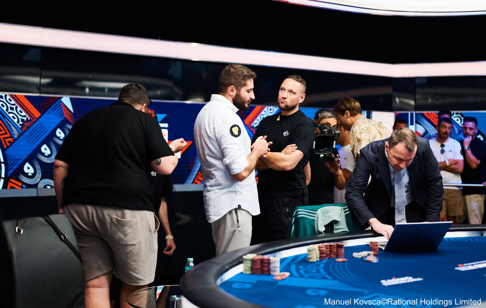luca bernardi manuel ferrari main event ept barcellona