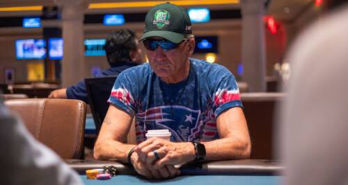 World Poker Tour da incubo per un player: riceve due assi ma lo costringono al fold, la doppia beffa... [Video]